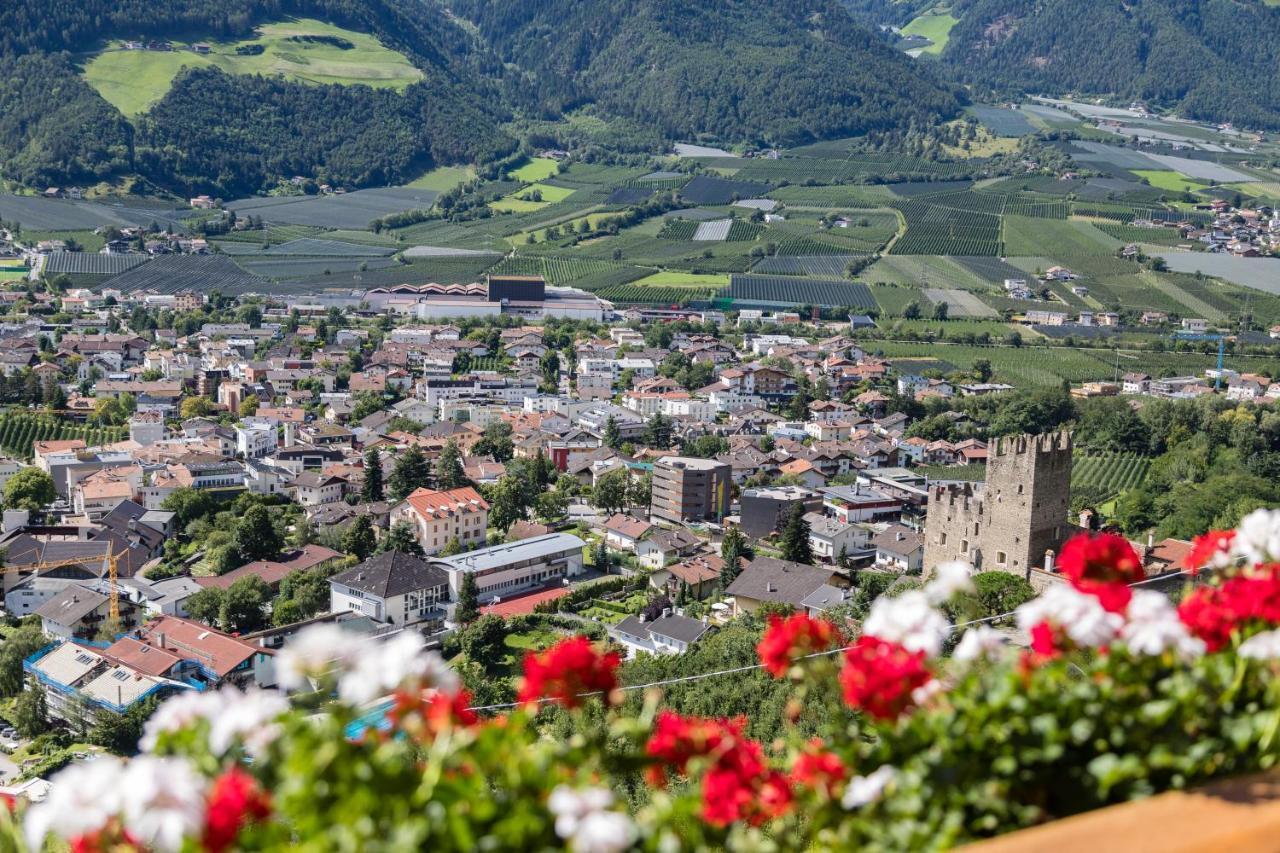 Hotel Gasthof Falkenstein Naturns Exterior foto