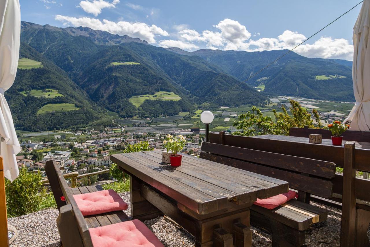 Hotel Gasthof Falkenstein Naturns Exterior foto